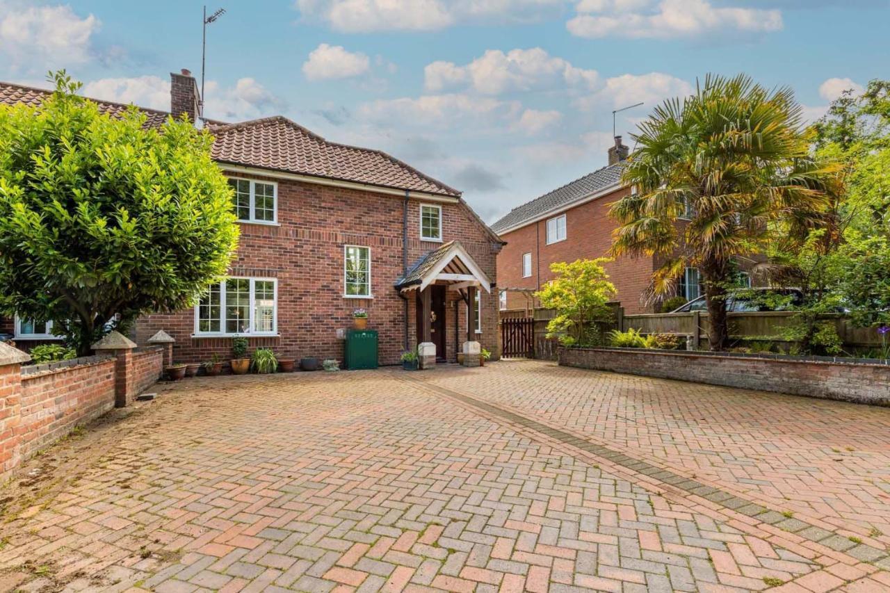 Host & Stay - Church Lane Cottage Filby Exterior foto